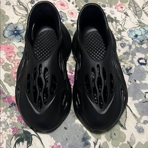 Black Slip-On foam shoes NEW